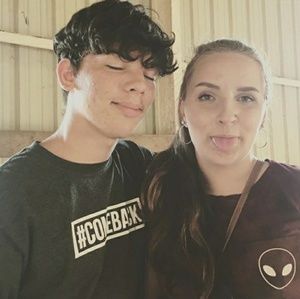 Meet your Posher, Daniel